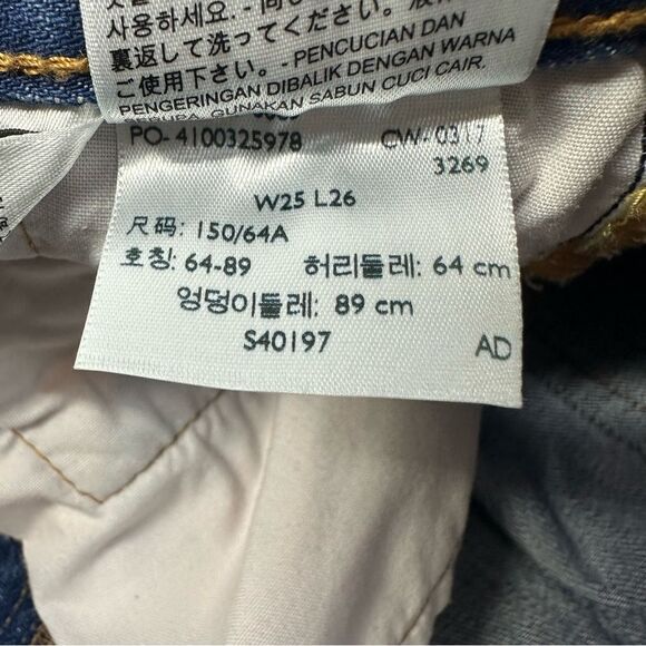 LEVI’S 501 Women’s Rose Flower Embroidered Blue Distressed Denim Jeans Sz 25 - Picture 10 of 10